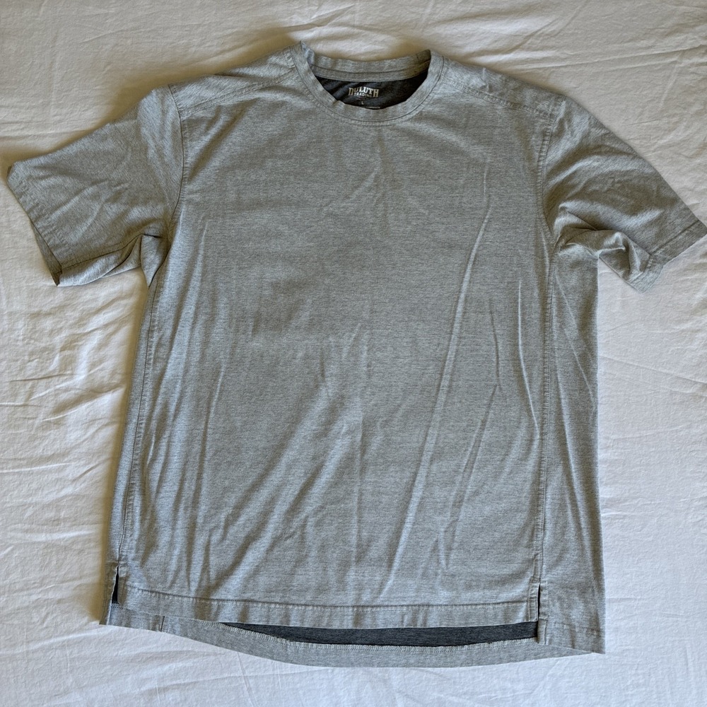 Duluth Trading Company Longtail T Shirt Mens Gray Size Large Work Short Sleeve